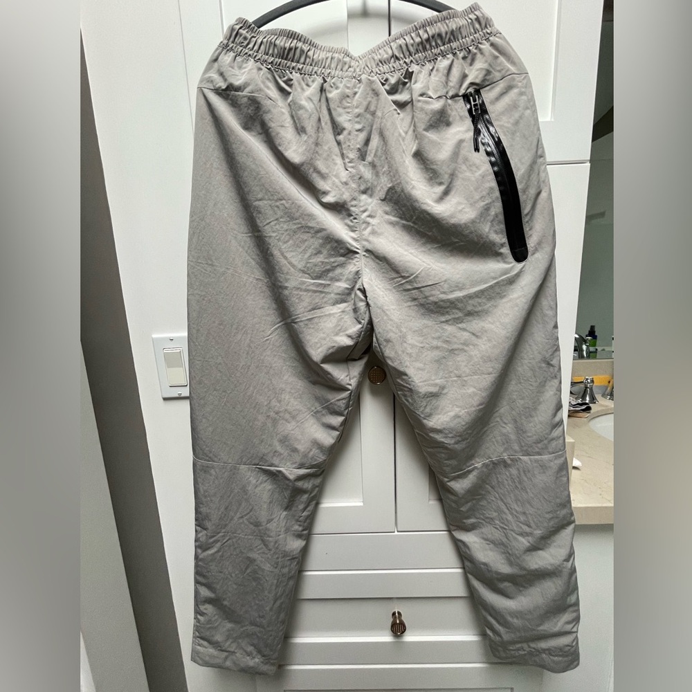 Nike Sportswear Tech Essentials Men's Lined Commuter Pants, Medium - Picture 5 of 9